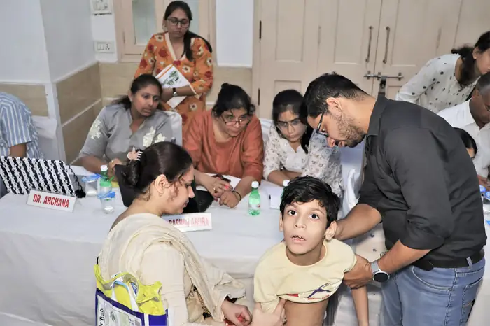 Doctors at work at the Asha Ki Kiran camp